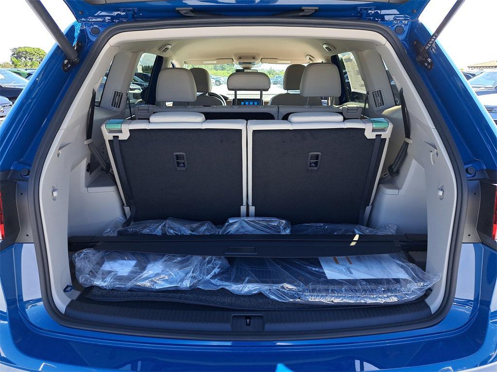 new 2026 Volkswagen Atlas car, priced at $36,905