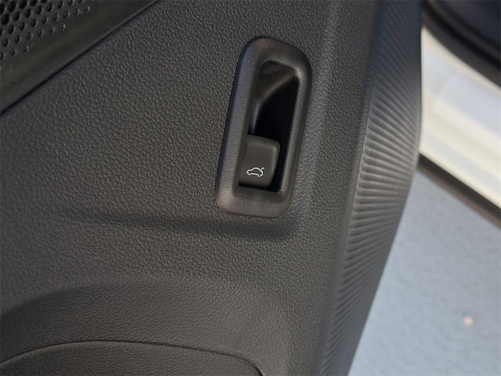 new 2026 Volkswagen Tiguan car, priced at $33,249