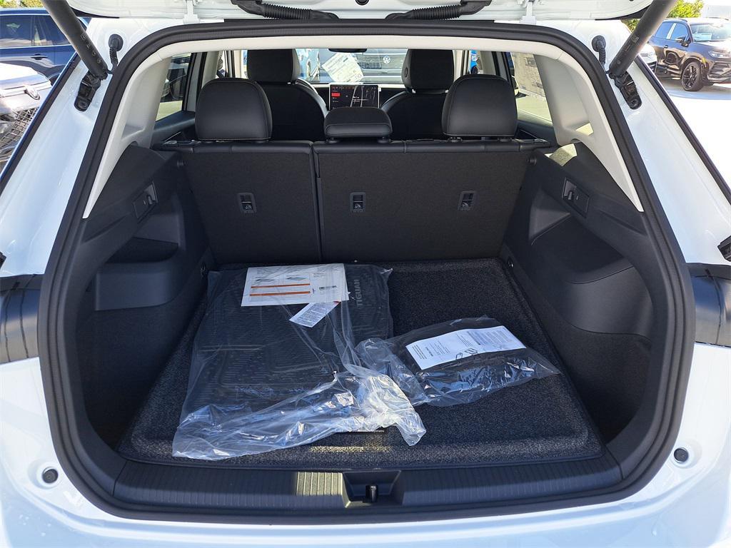 new 2026 Volkswagen Tiguan car, priced at $33,249