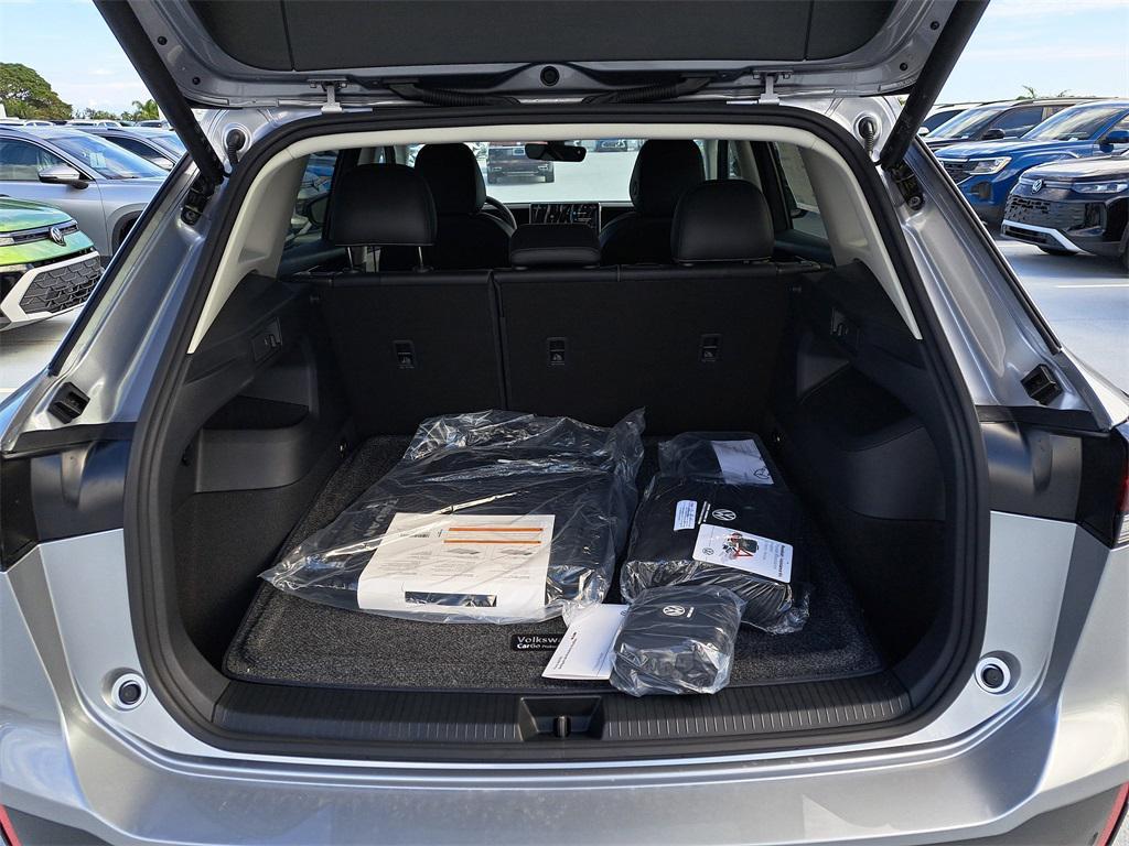 new 2026 Volkswagen Tiguan car, priced at $34,691