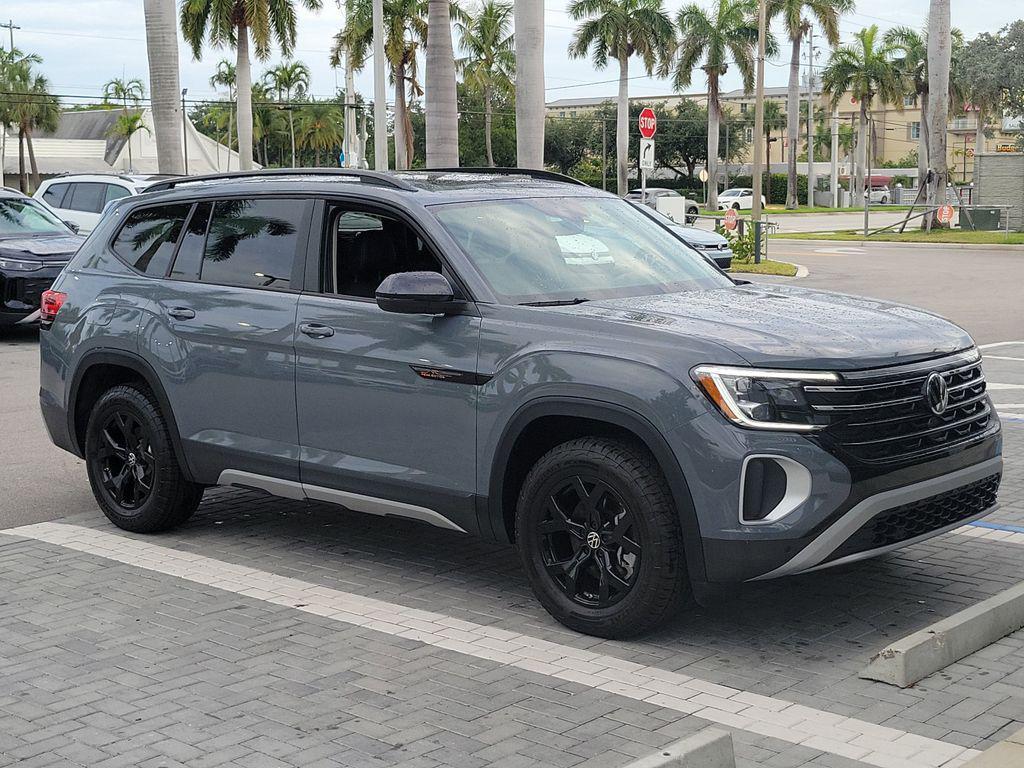 new 2025 Volkswagen Atlas car, priced at $48,190