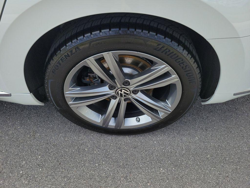 used 2023 Volkswagen Arteon car, priced at $24,379