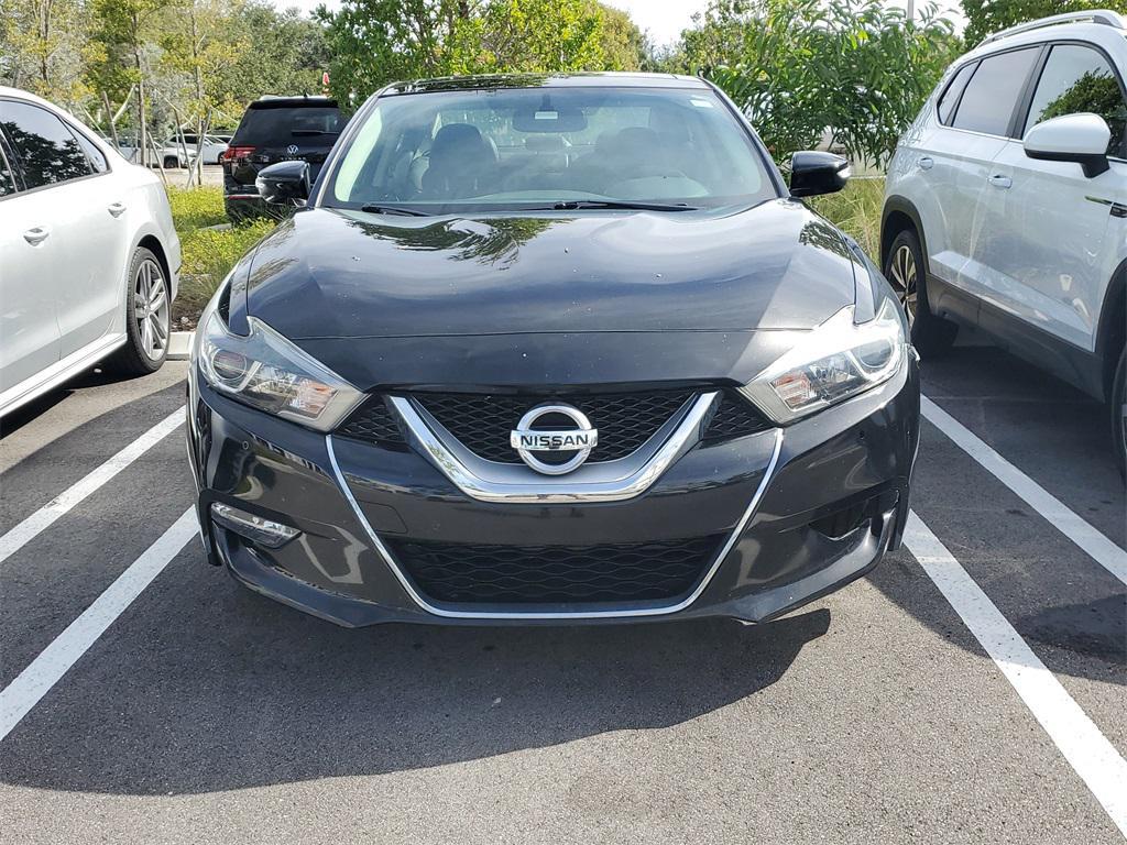 used 2017 Nissan Maxima car