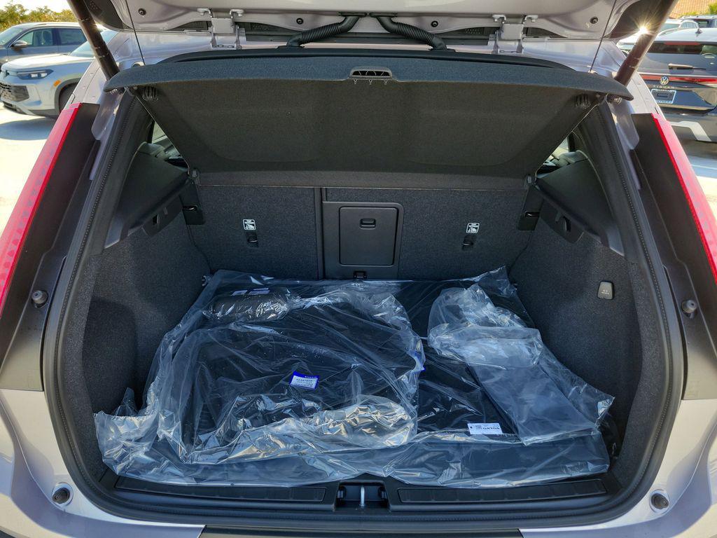 new 2026 Volvo XC40 car, priced at $45,237