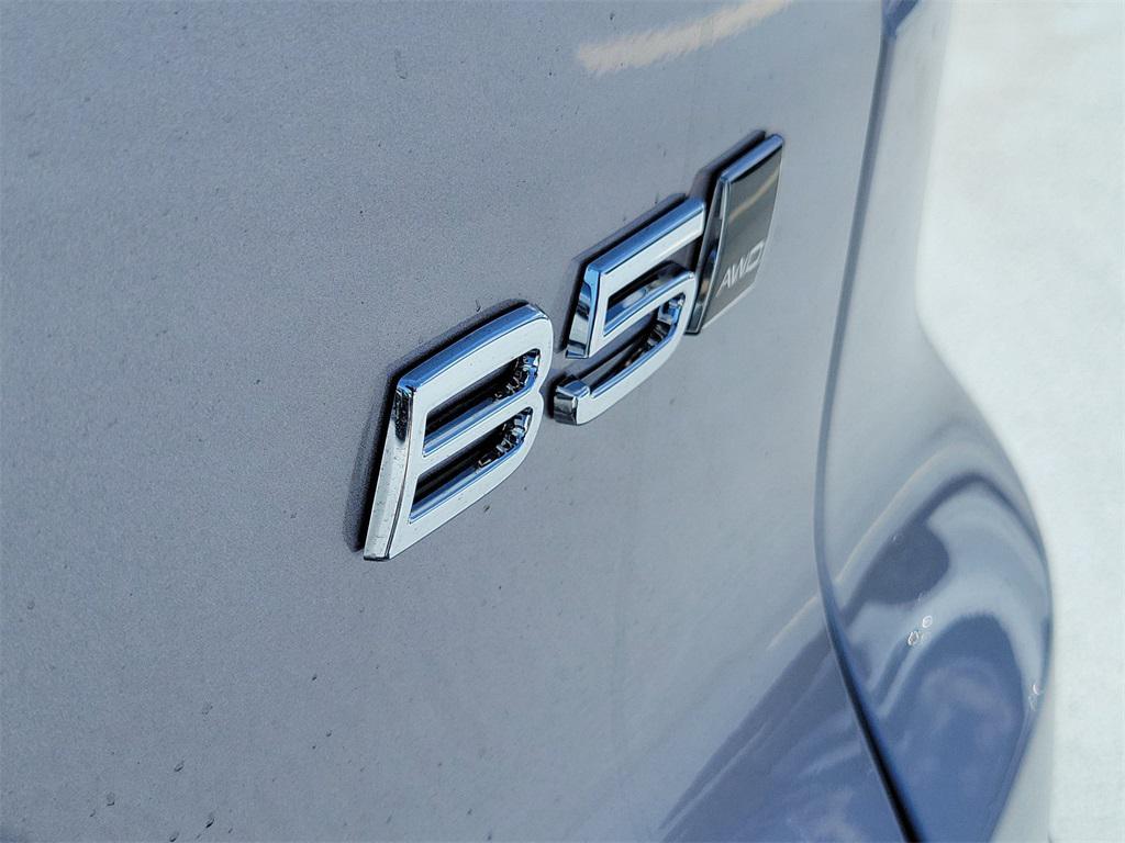 new 2026 Volvo XC40 car, priced at $45,737