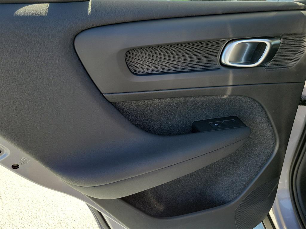 new 2026 Volvo XC40 car, priced at $45,737