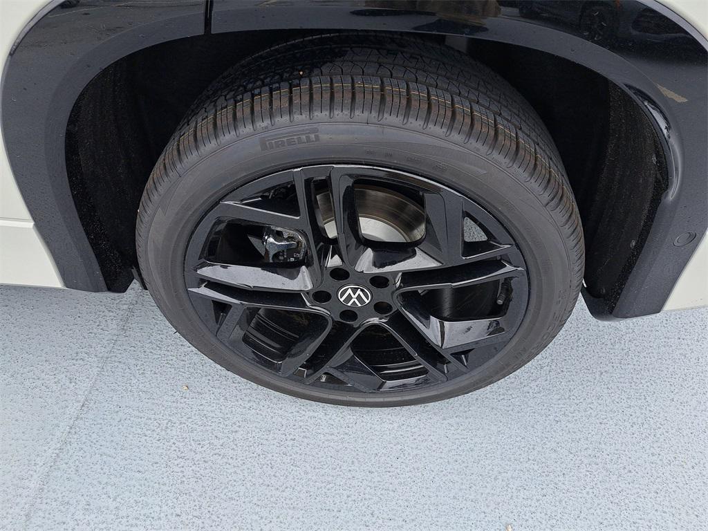 new 2026 Volkswagen Tiguan car, priced at $36,773