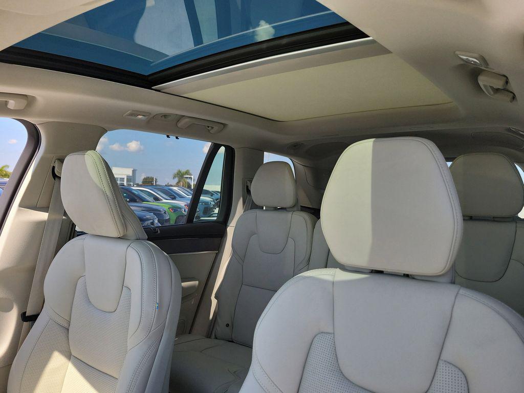 new 2026 Volvo XC90 Plug-In Hybrid car, priced at $81,779