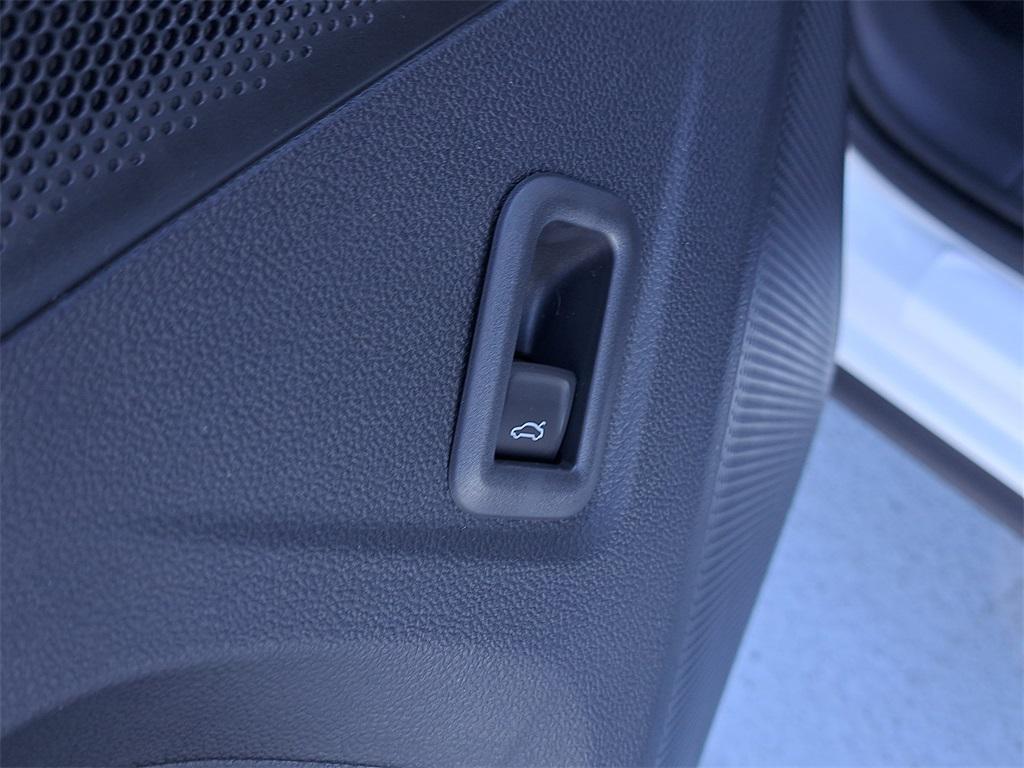 new 2026 Volkswagen Tiguan car, priced at $34,691