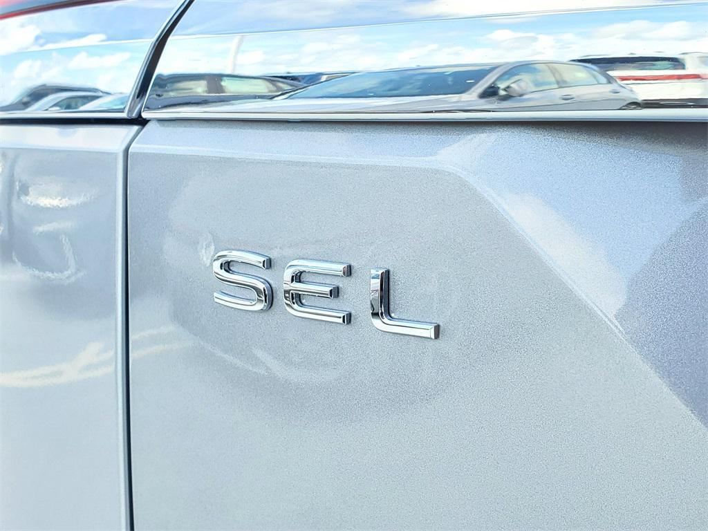 new 2026 Volkswagen Atlas car, priced at $52,318