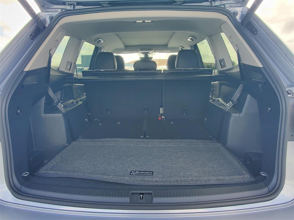 new 2026 Volkswagen Atlas car, priced at $52,318