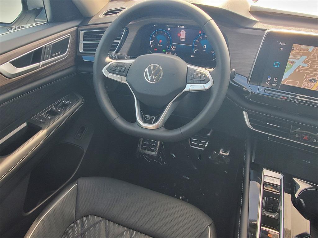 new 2026 Volkswagen Atlas car, priced at $52,318