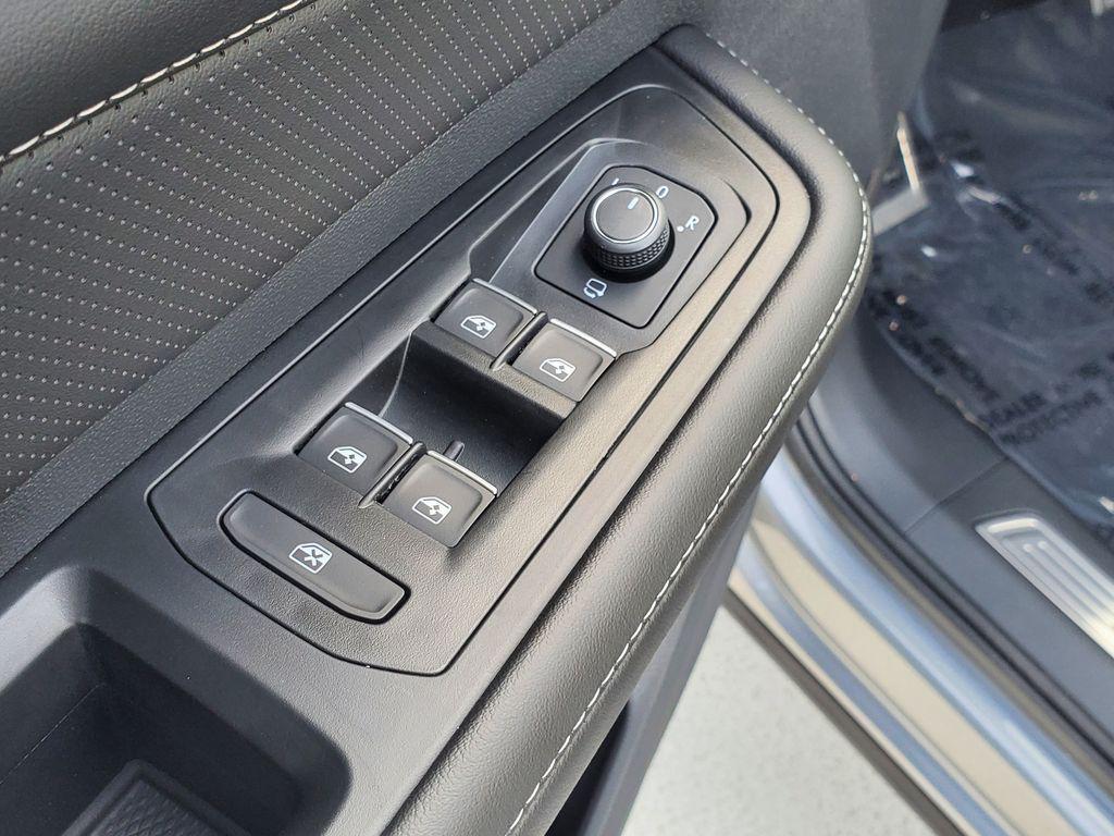 new 2026 Volkswagen Atlas car, priced at $53,318