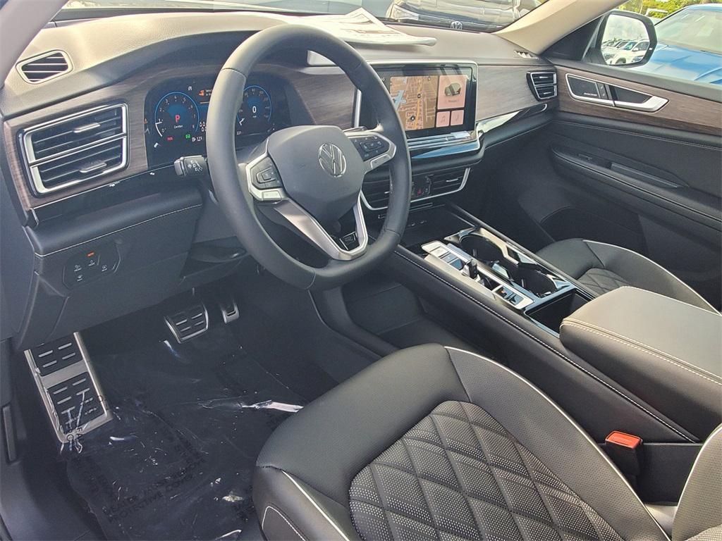 new 2026 Volkswagen Atlas car, priced at $52,318