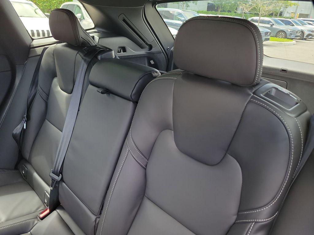 new 2026 Volvo XC60 car, priced at $60,392