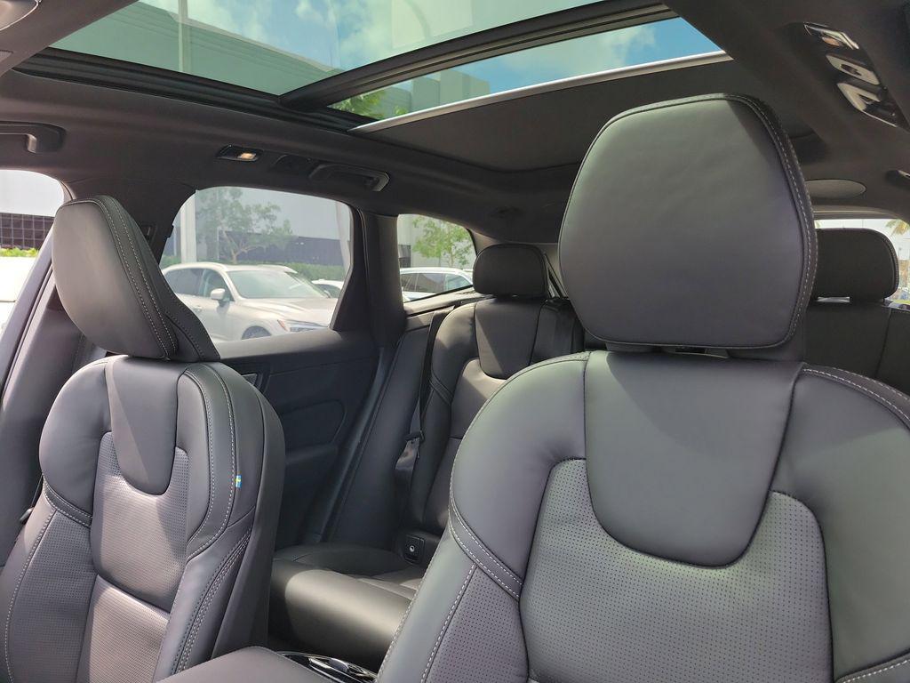new 2026 Volvo XC60 car, priced at $60,392
