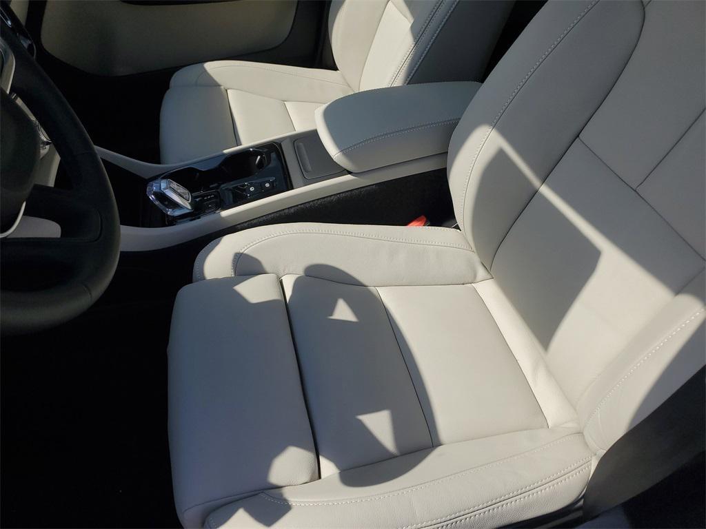 new 2026 Volvo XC40 car, priced at $45,737