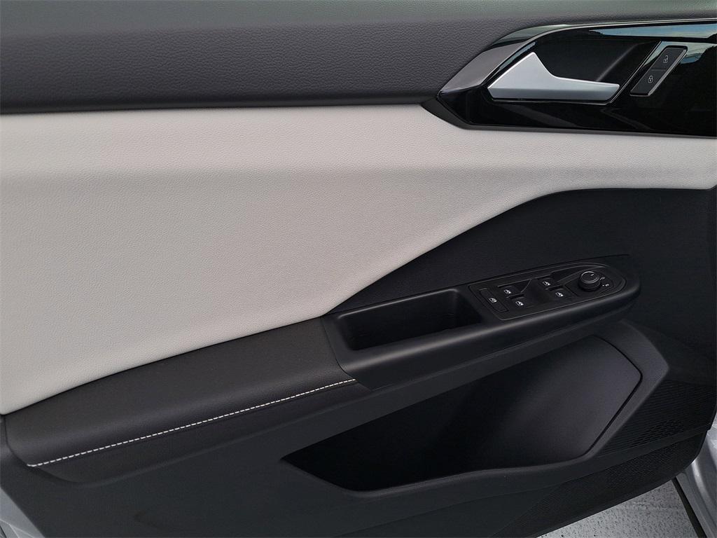 new 2026 Volkswagen Taos car, priced at $27,046