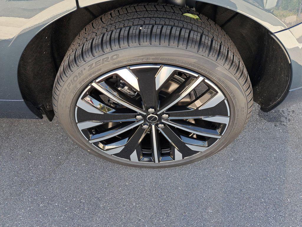 new 2026 Volvo XC60 Plug-In Hybrid car, priced at $73,200