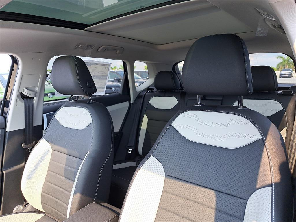 new 2025 Volkswagen Taos car, priced at $31,314