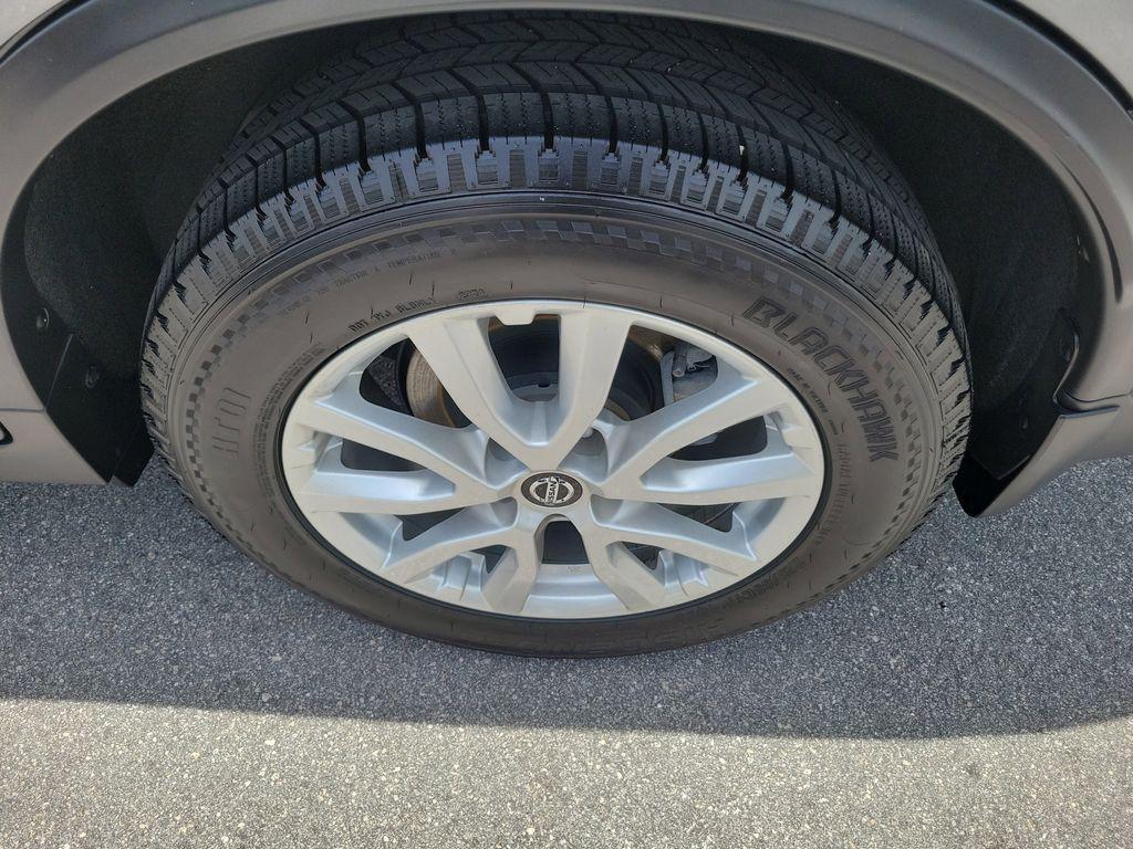 used 2020 Nissan Rogue car, priced at $18,379