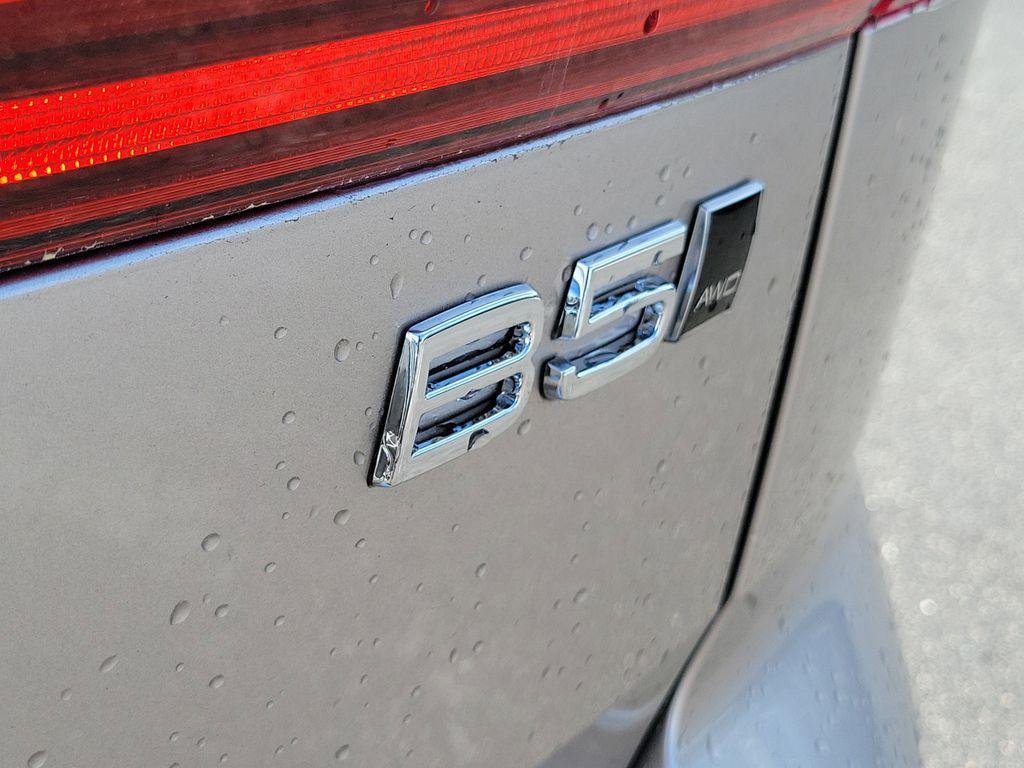 new 2026 Volvo XC60 car, priced at $55,688