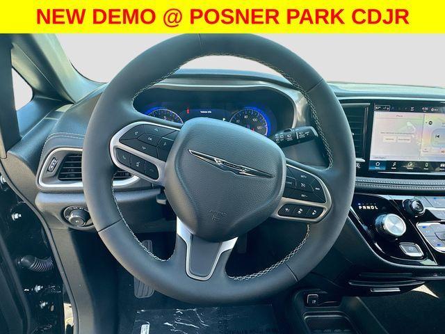 new 2026 Chrysler Pacifica car, priced at $38,239