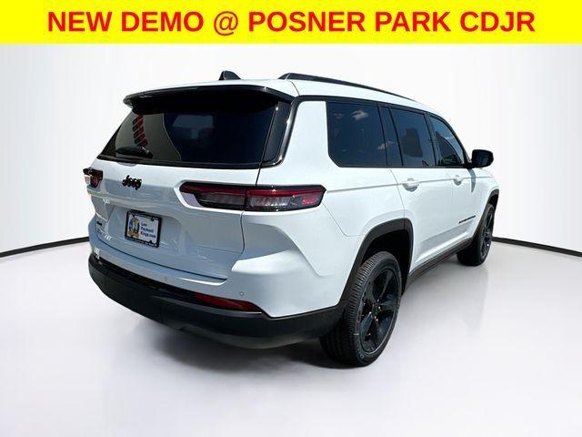 new 2025 Jeep Grand Cherokee car, priced at $42,789