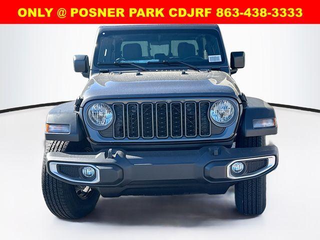 new 2026 Jeep Gladiator car, priced at $40,322