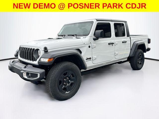 new 2026 Jeep Gladiator car, priced at $37,689
