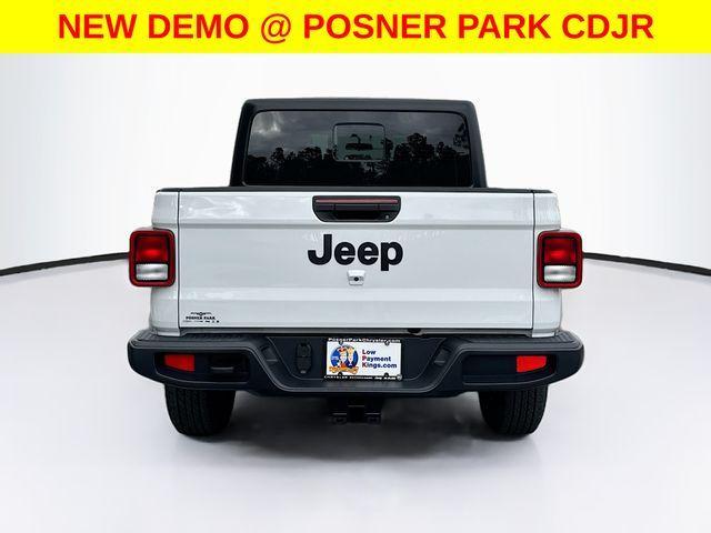 new 2026 Jeep Gladiator car, priced at $37,689
