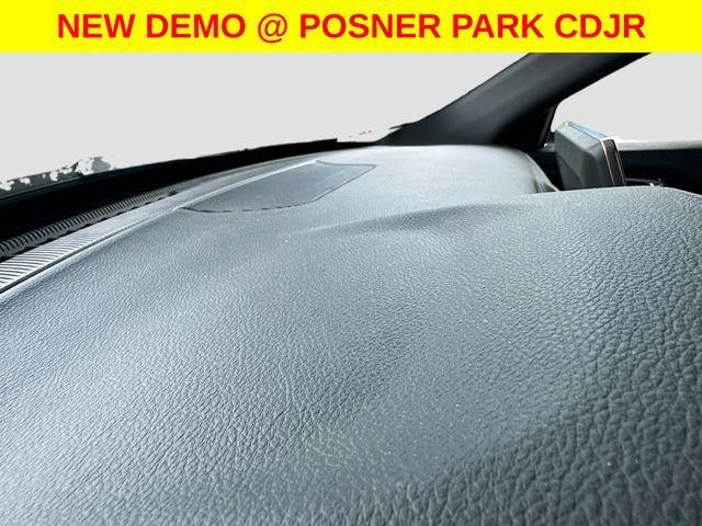 new 2025 Jeep Compass car, priced at $27,489