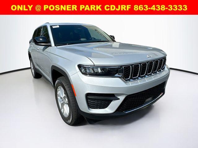new 2025 Jeep Grand Cherokee car, priced at $35,989