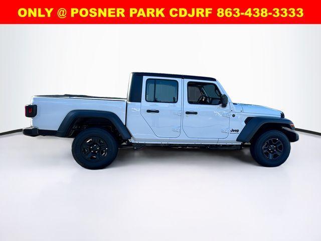 new 2026 Jeep Gladiator car, priced at $36,580