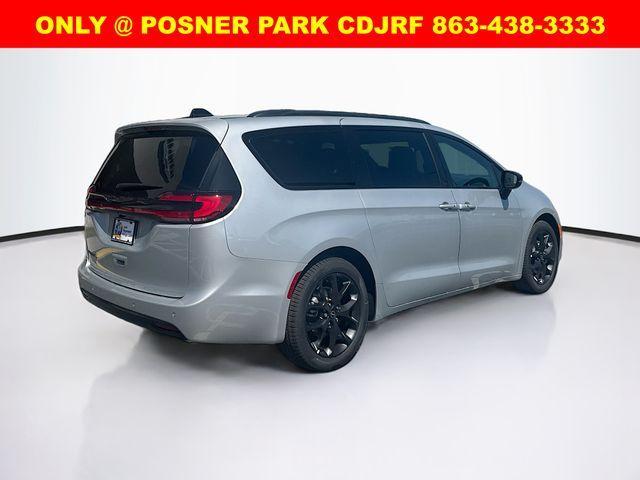 new 2026 Chrysler Pacifica car, priced at $40,589
