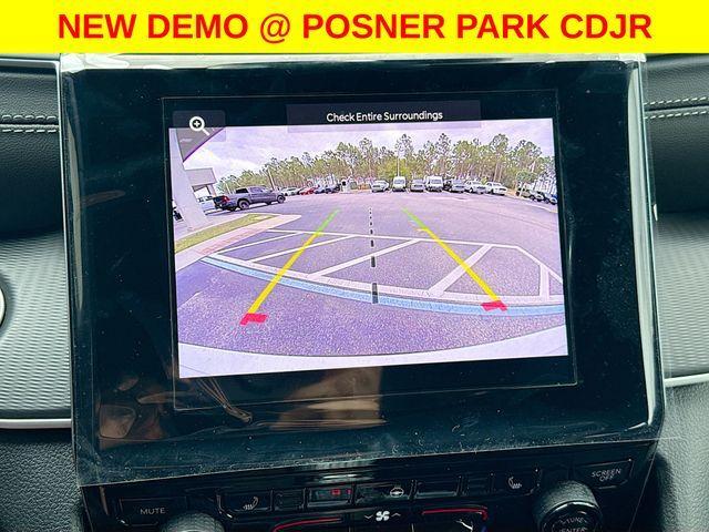 new 2025 Jeep Grand Cherokee L car, priced at $37,589