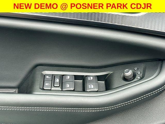 new 2025 Jeep Grand Cherokee L car, priced at $37,589