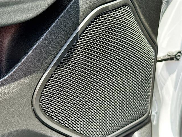 new 2025 Ram 1500 car, priced at $65,989