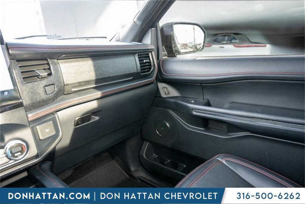 used 2023 Ford Expedition car, priced at $43,804