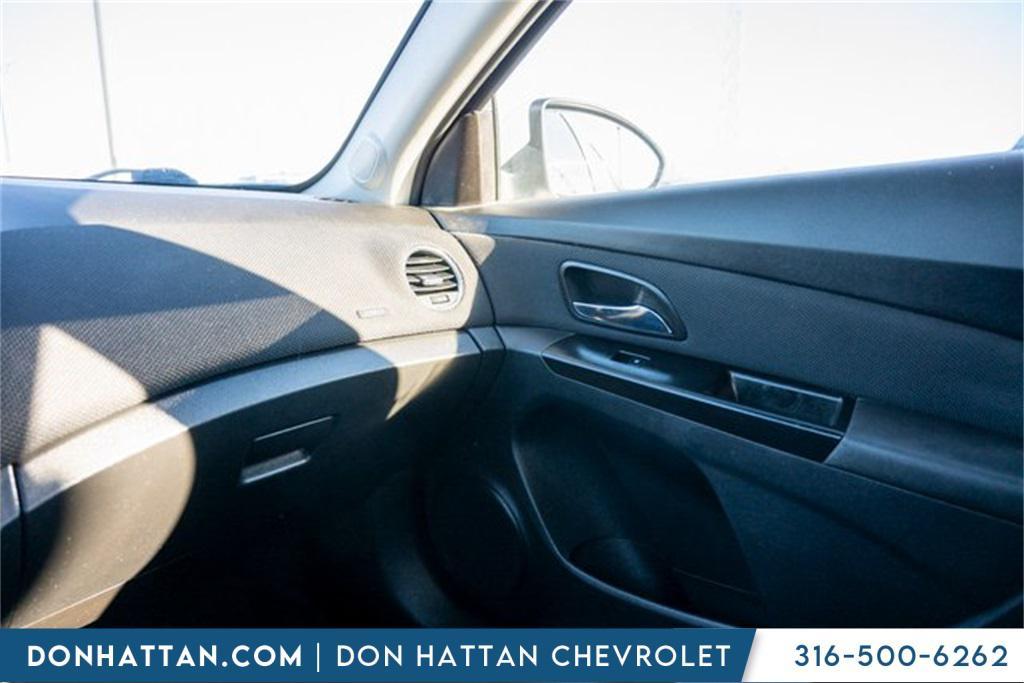 used 2014 Chevrolet Cruze car, priced at $7,799
