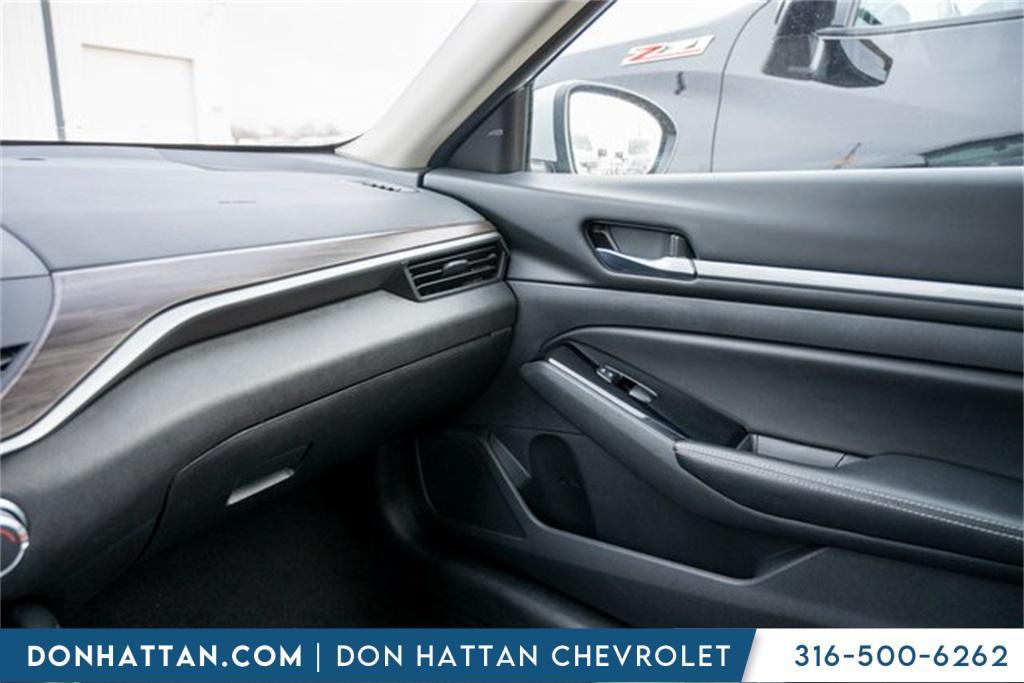 used 2023 Nissan Altima car, priced at $20,650