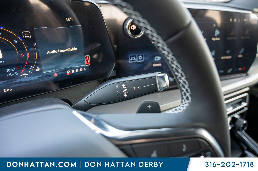 new 2026 Chevrolet Traverse car, priced at $44,020