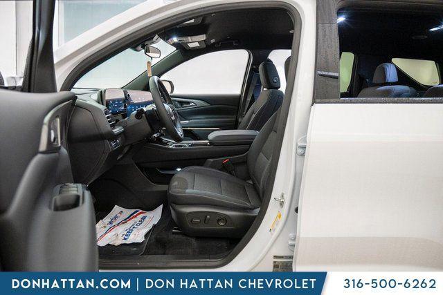 new 2026 Chevrolet Traverse car, priced at $41,998