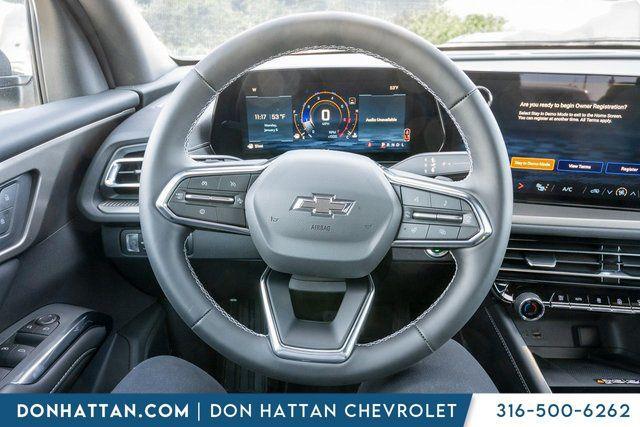 new 2026 Chevrolet Traverse car, priced at $42,998