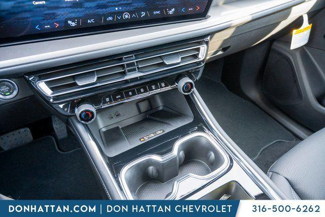 new 2026 Chevrolet Traverse car, priced at $42,998