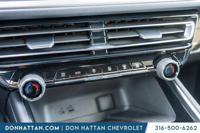 new 2026 Chevrolet Traverse car, priced at $42,998