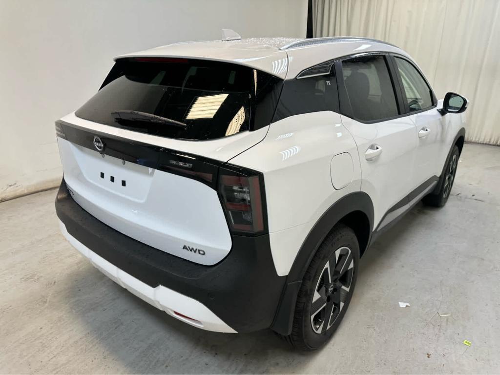new 2025 Nissan Kicks car, priced at $27,058