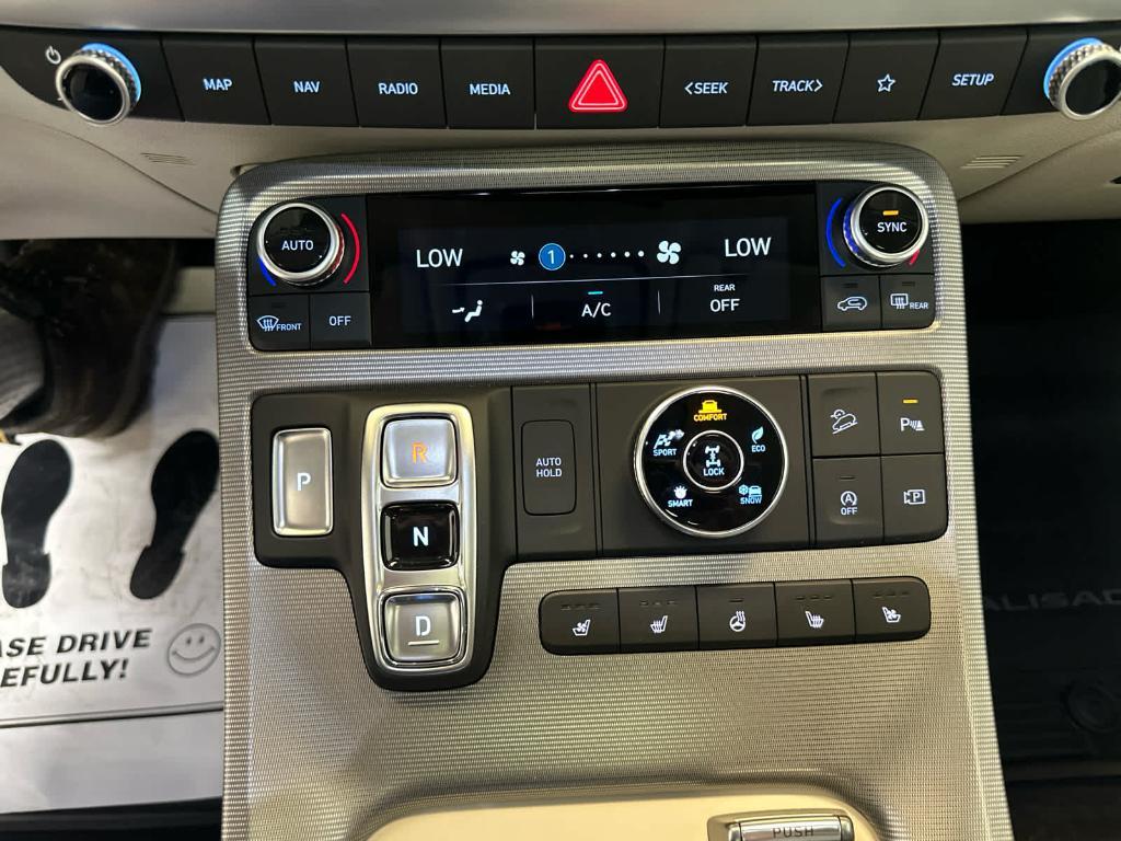 used 2025 Hyundai Palisade car, priced at $46,565