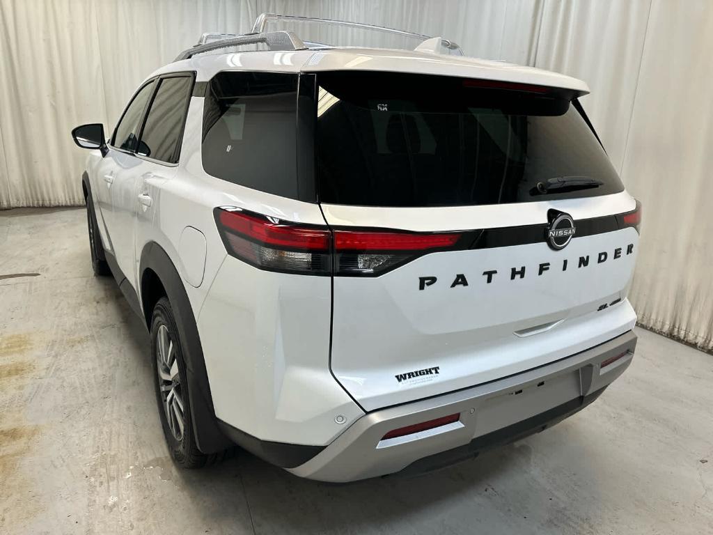 new 2025 Nissan Pathfinder car, priced at $44,913