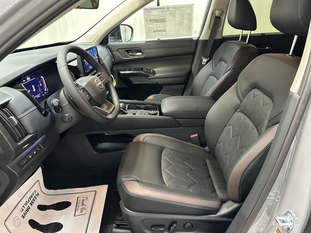 new 2026 Nissan Pathfinder car, priced at $52,686